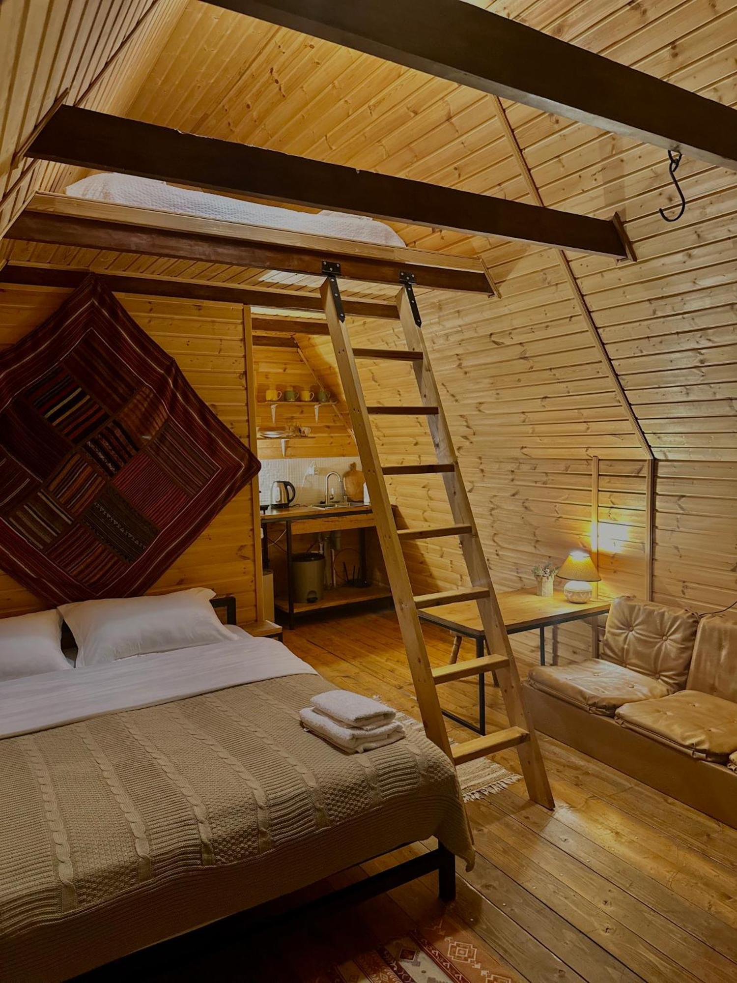 Kazbegi Kuro Cottages المظهر الخارجي الصورة