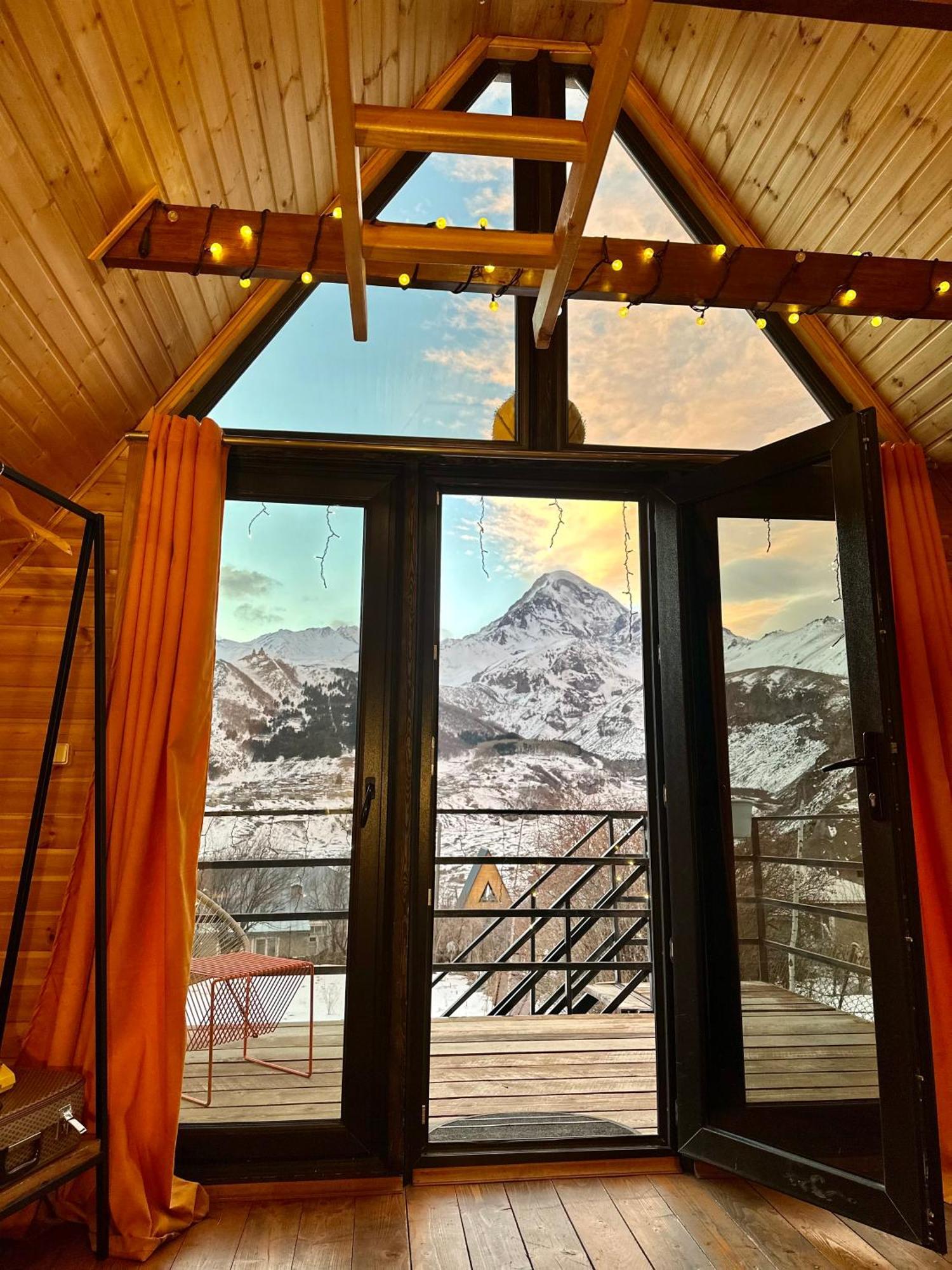Kazbegi Kuro Cottages المظهر الخارجي الصورة