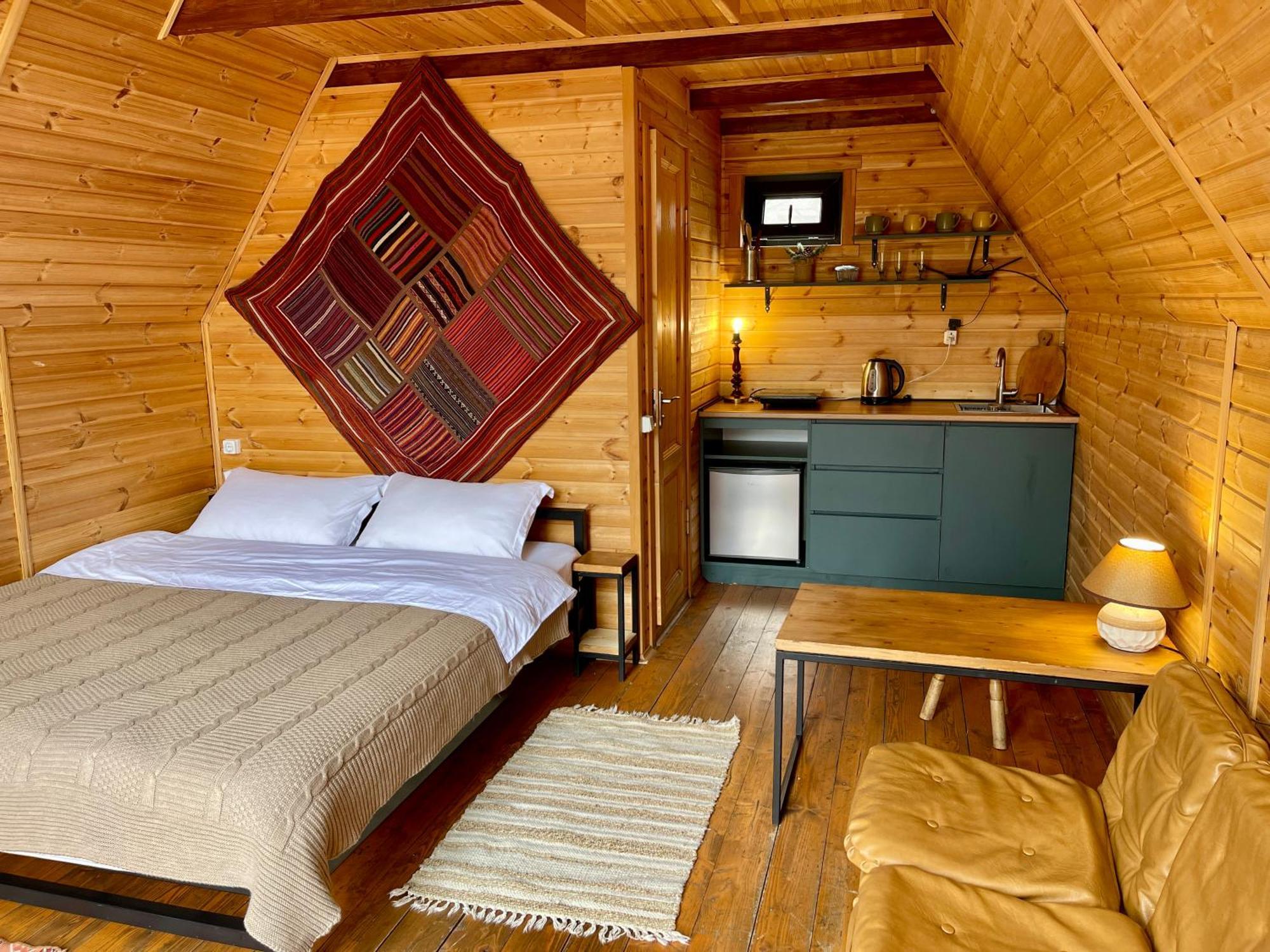 Kazbegi Kuro Cottages المظهر الخارجي الصورة